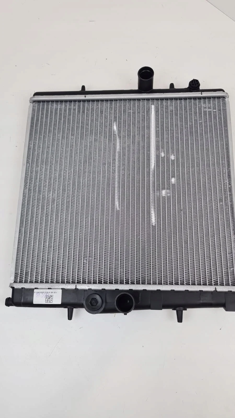 NRF 509523 Radiateur moteur occasion image 4