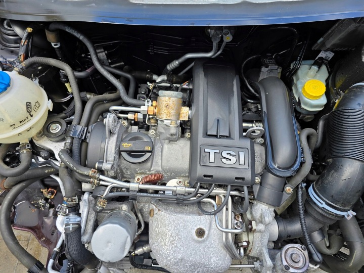 Turboahdin 03F145701M Säädin 1.2 TSI CBZ CBZA CBZB 05-2016