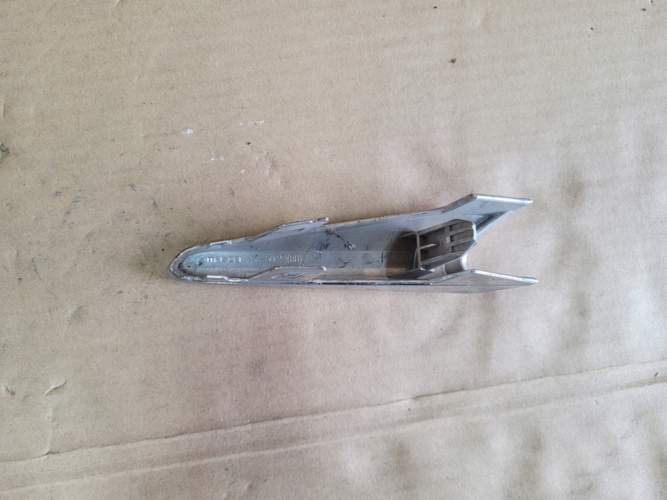 MAZDA 3 2017 LIFT KROM LIST HALOGEN HÖGER B63C-50-C12 image 4