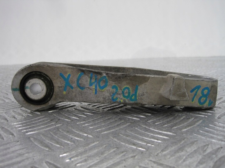 Moottorin kiinnike Volvo XC40 32222100
