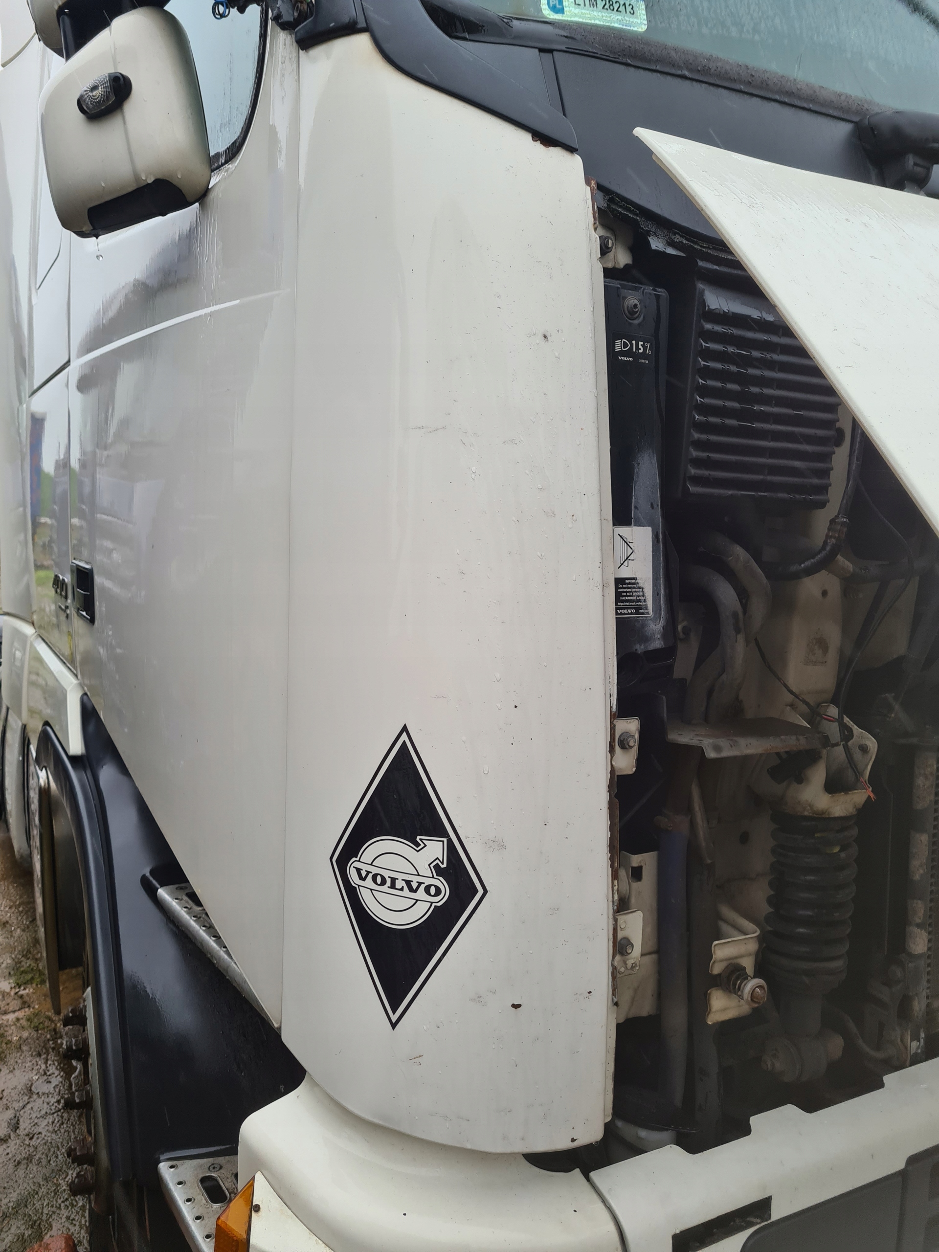 Polik Ecke Rechts Spoiler Abdeckung Volvo FH12 FH13 FH16 image 2