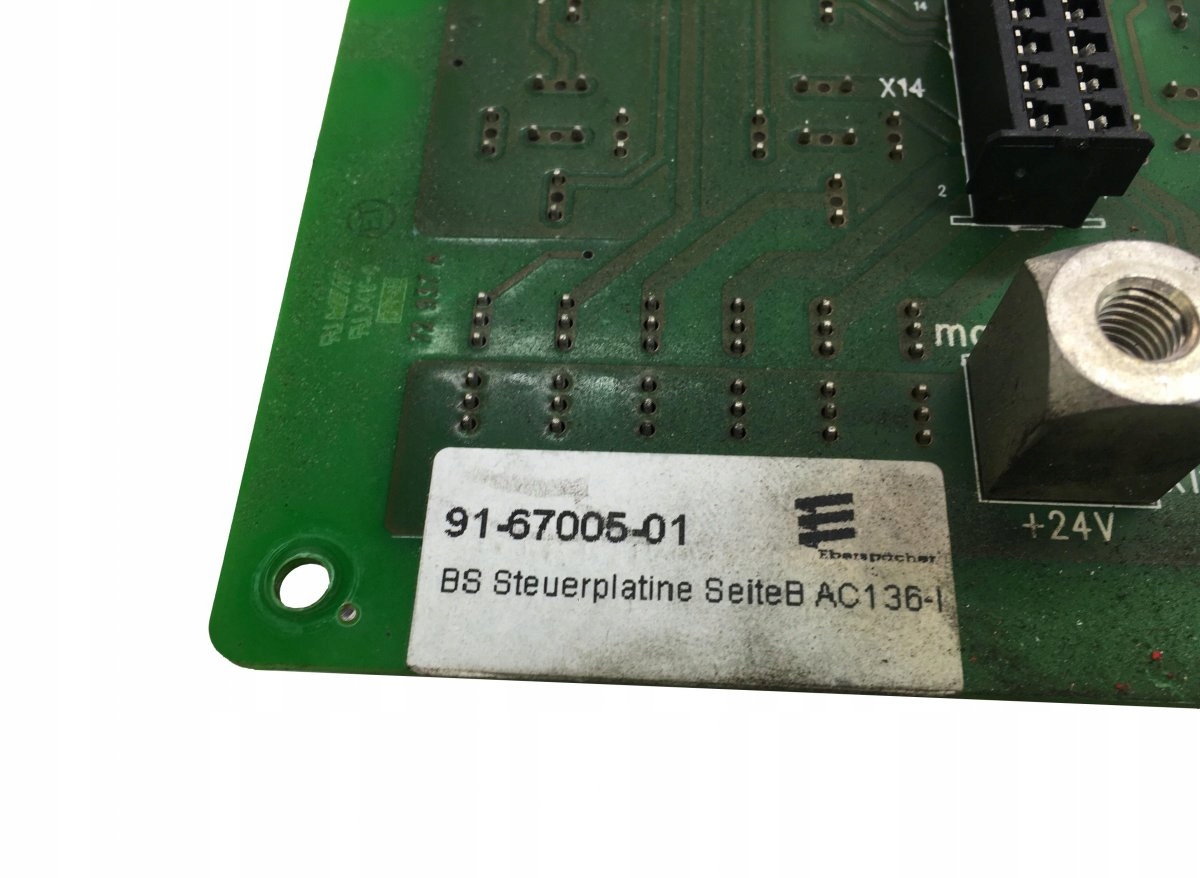 91-67005-01 VOLVO Zekering printplaat image 3