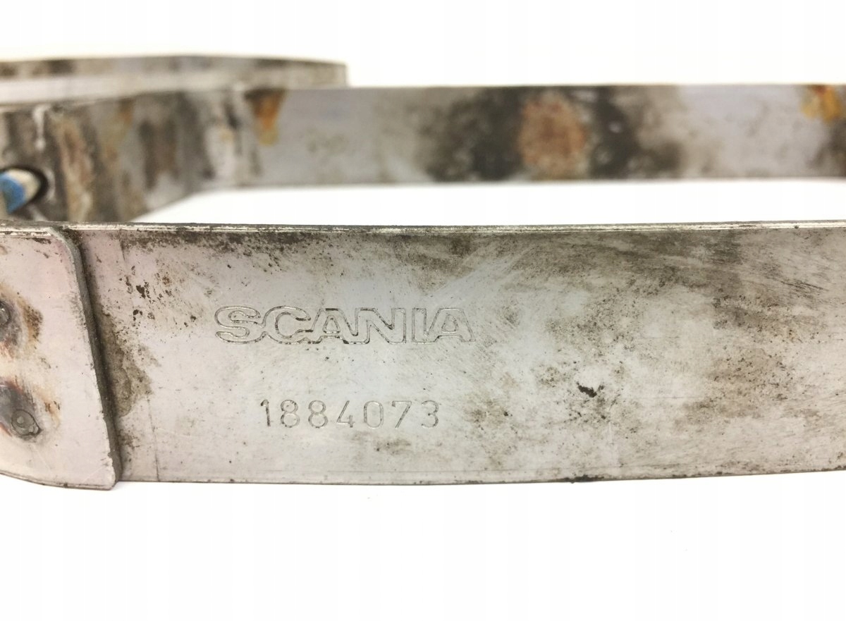 1884073 SCANIA Exhaust Pipe Bracket image 3