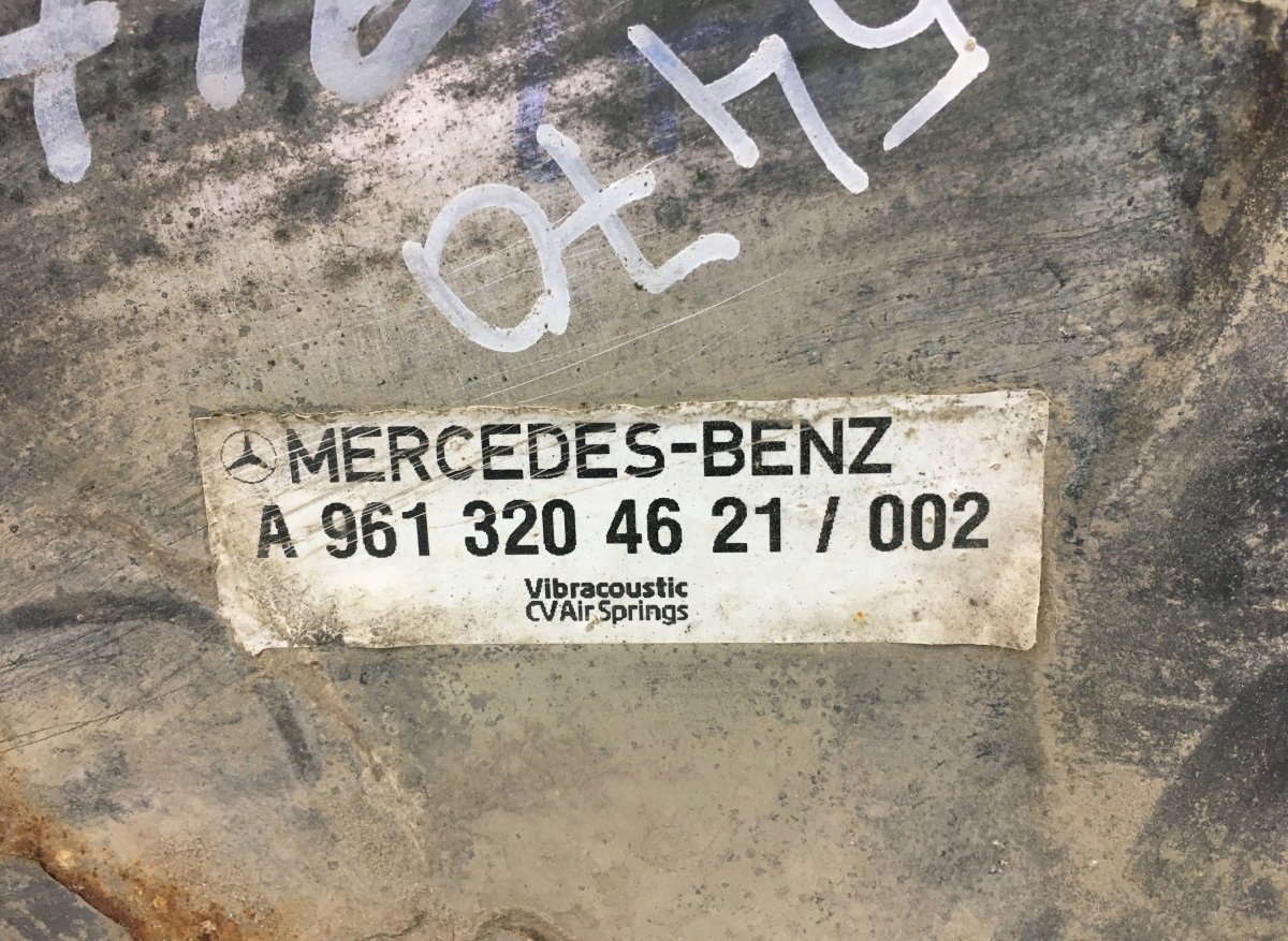 A9613204621 MERCEDES-BENZ Luchtveer, links aandrijfas image 3