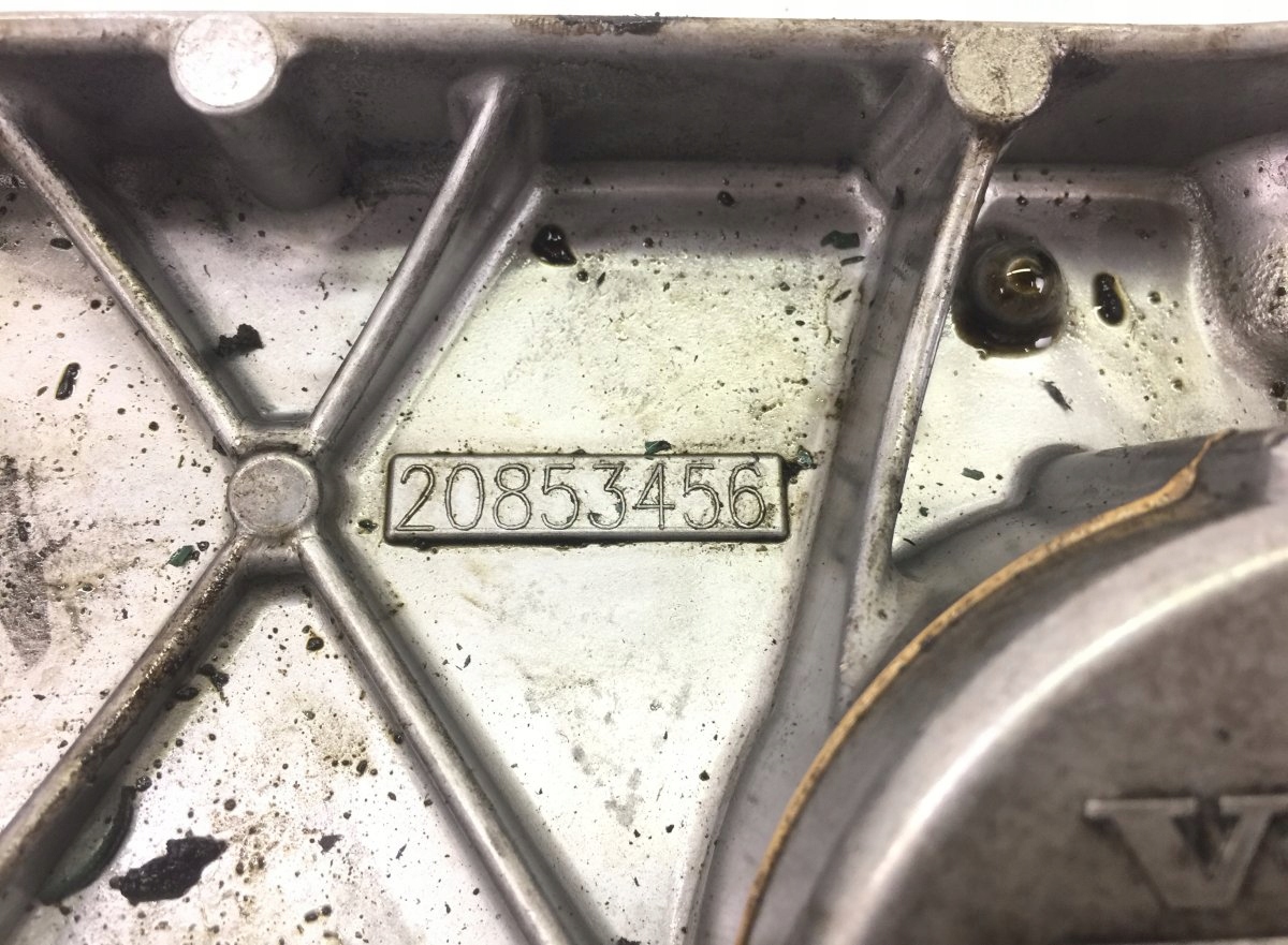 20481601 VOLVO Front Engine Cover image 8