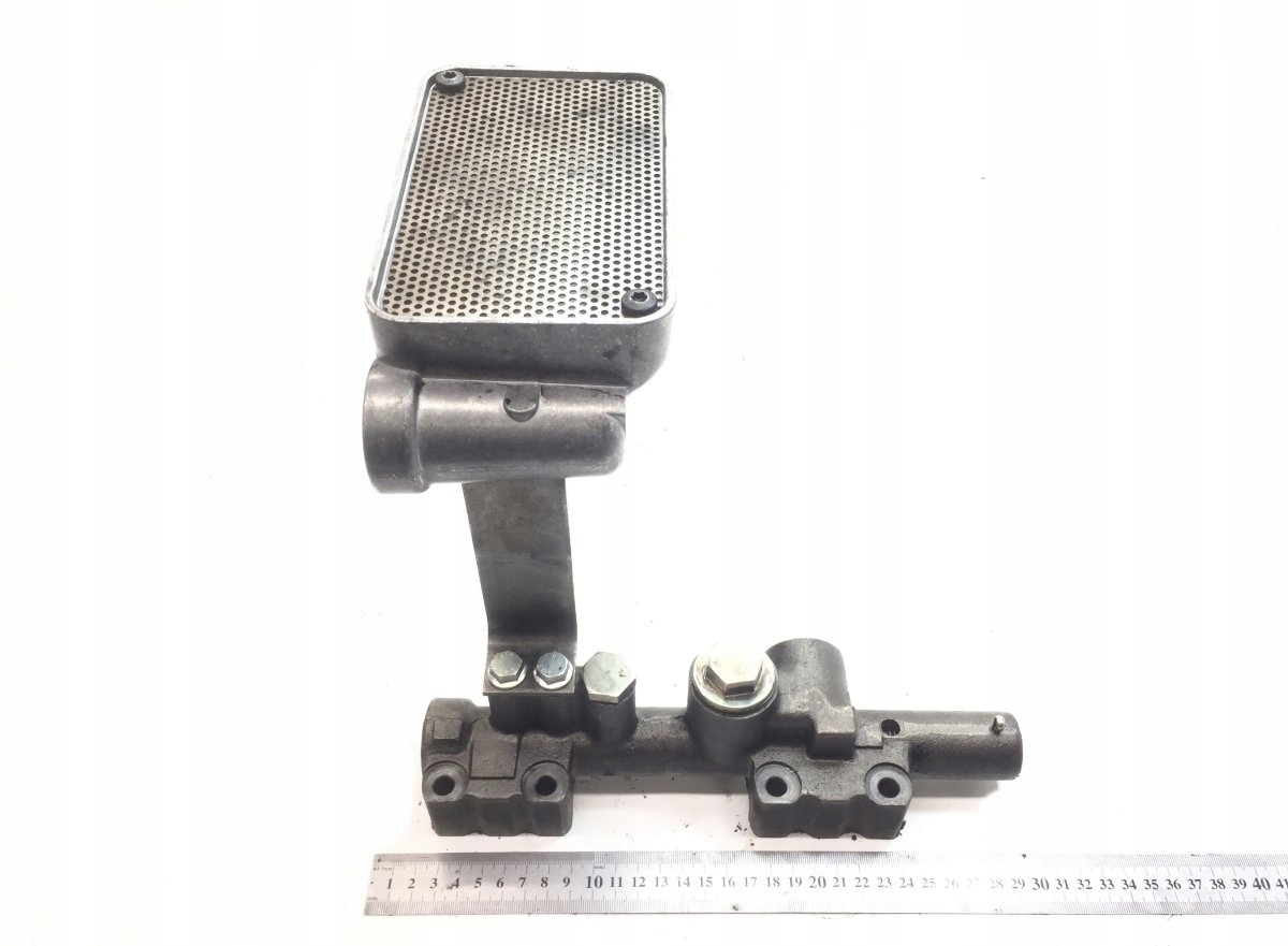 1375907 DAF Oil Suction Pipe image 2