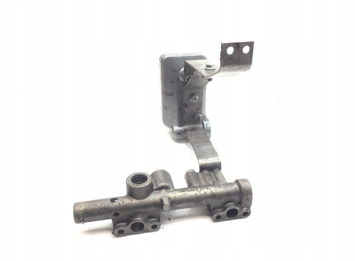 1375907 DAF Oil Suction Pipe image 4