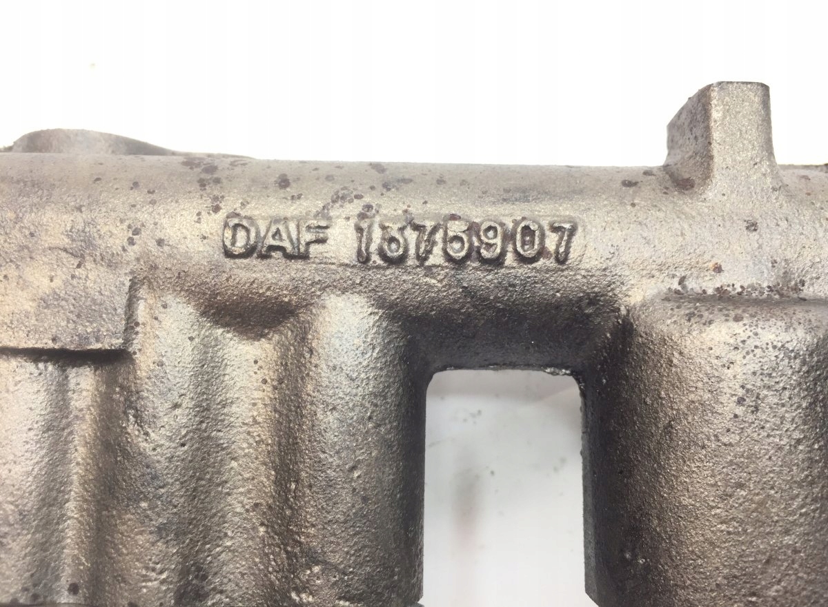 1375907 DAF Oil Suction Pipe image 6