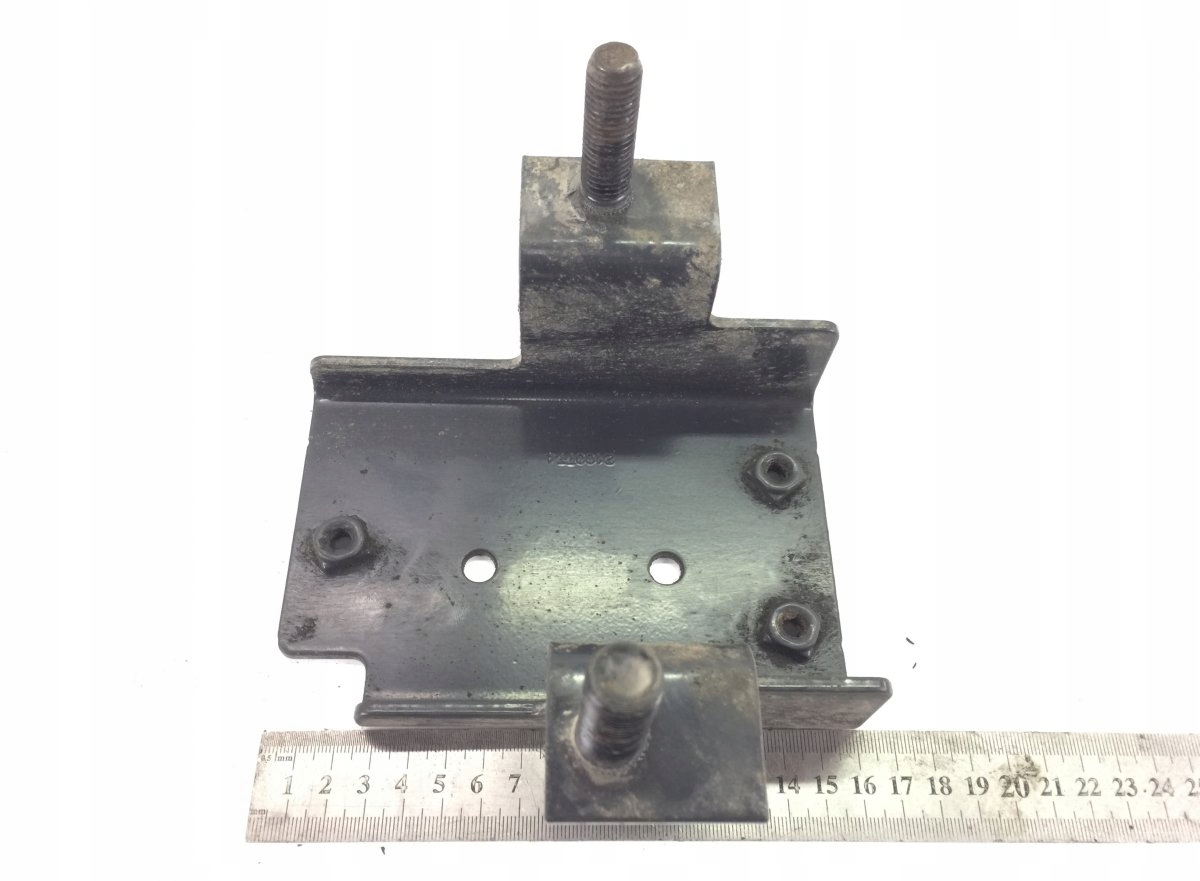 2100774 SCANIA Frame Bracket image 2