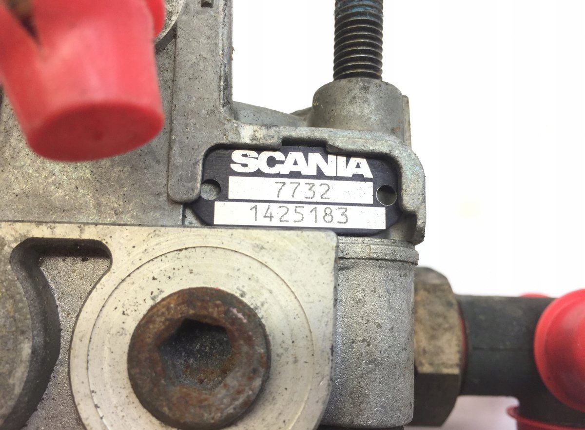 1425183 SCANIA Soupape d'accélération de frein à pied image 5