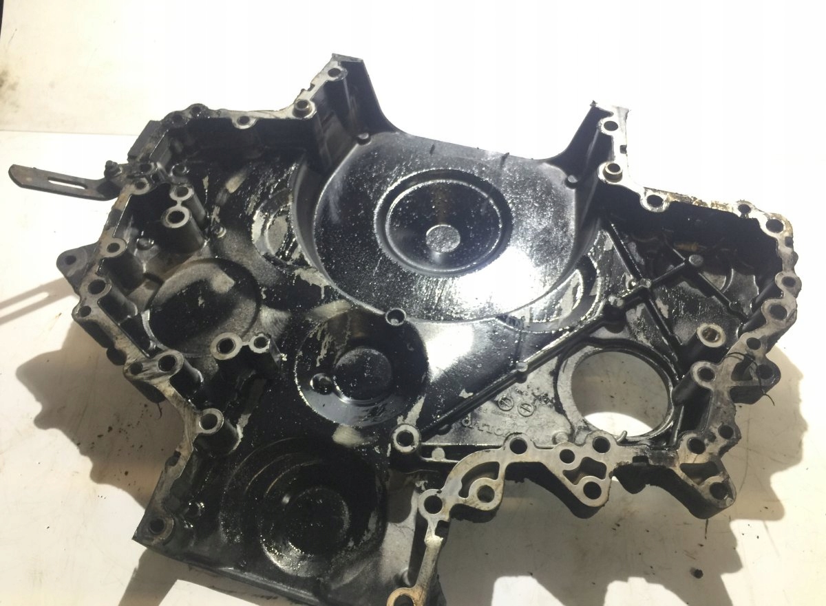 1543470 VOLVO Front Engine Cover image 3