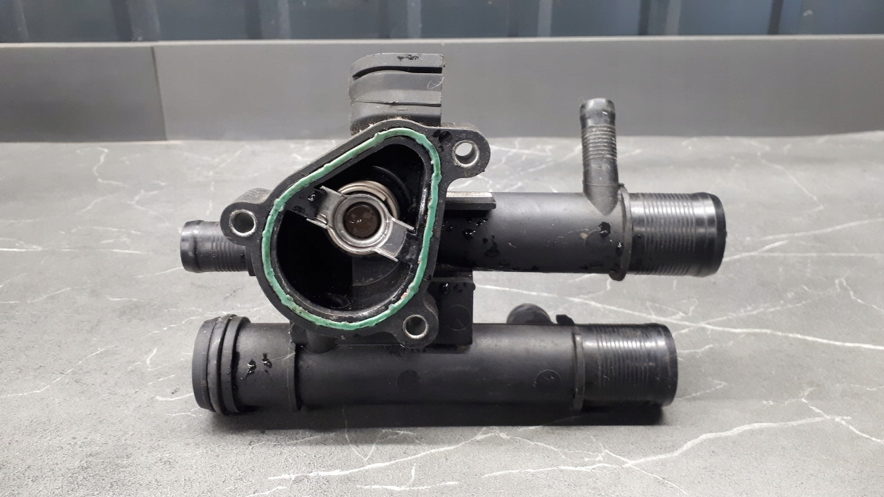 th6964.89 thermostat renault master II 2.5dci image 4
