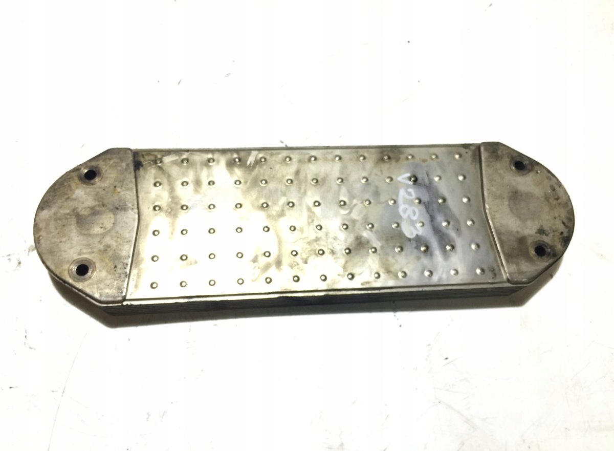 8130186 VOLVO Refroidisseur d'huile moteur image 2