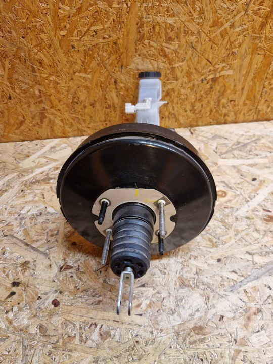 Mazda OE KE6043950A servo jarrutehostin
