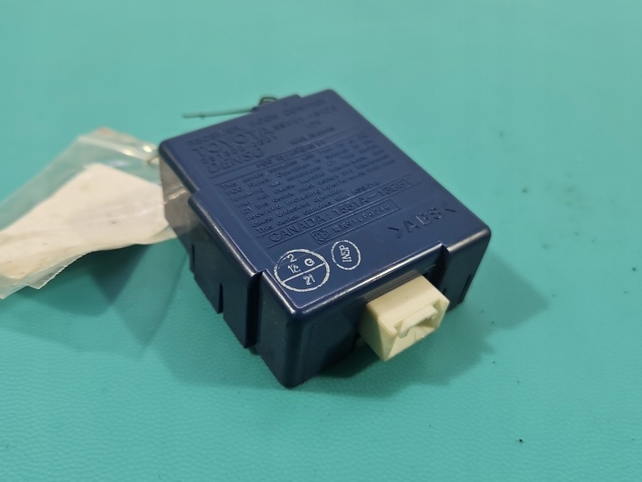 Keskuslukituksen ohjainyksikkö Lexus RX II 03-08 89741-48120