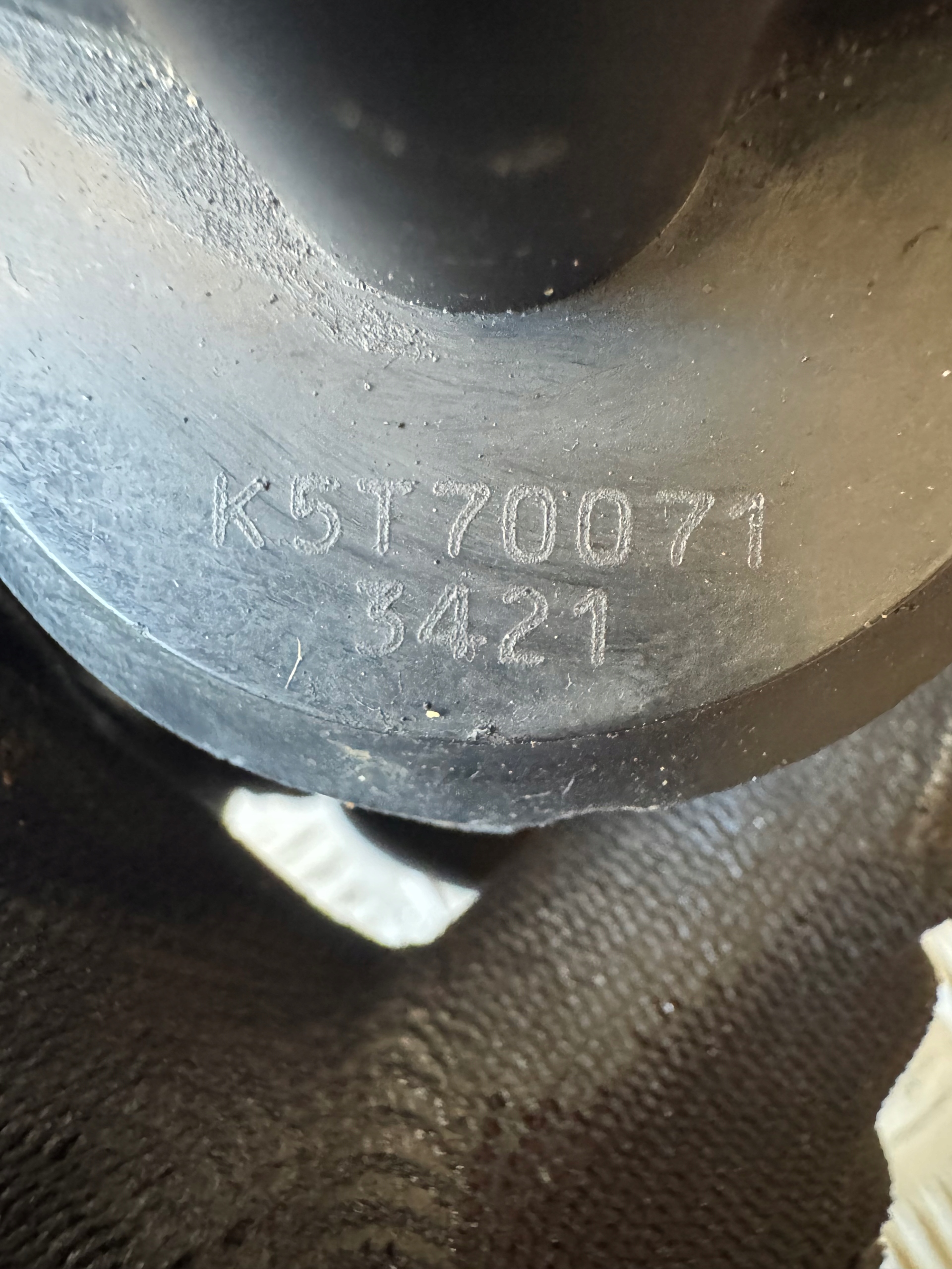 Mitsubishi Pajero III 99-06 3.2 DID 4M41 Soupape EGR K5T70071 image 9