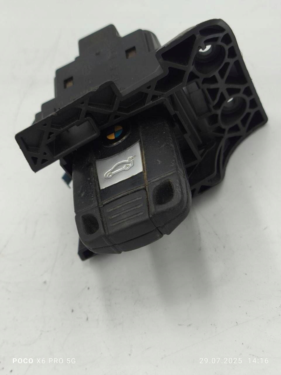 BMW 3 E90 E91 2010 Contacteur central 10862510 6954920 image 2