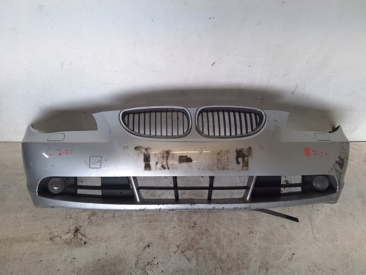 BMW 5 E60 E61 03-07 Bumper + PDC