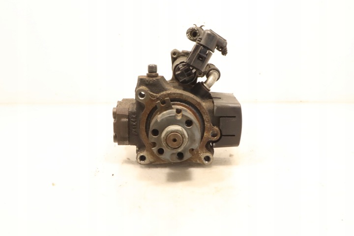 VW Touran I Lift 1.9TDI ruiskutuspumppu 03L130755AL01
