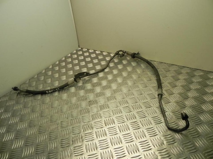 Joustavat putket / jäykät putket Mercedes-Benz M-luokka 2014 A16632026