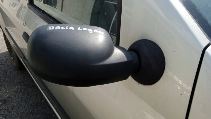 Dacia Logan ulkopeili alkuperäinen 6001547522