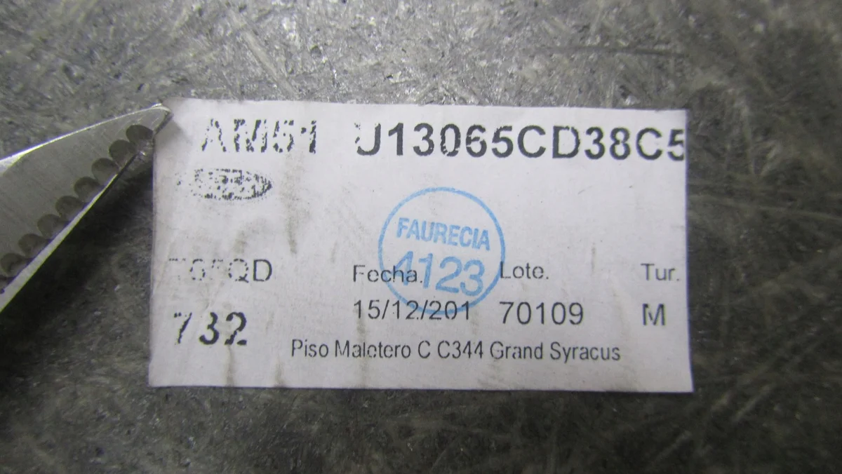 Ford Grand C-Max tavaratilan hylly image 6