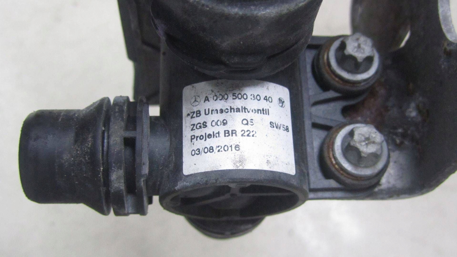 MERCEDES C-KLASSE W205 2.0H WASSERVENTIL A0005003040 image 4