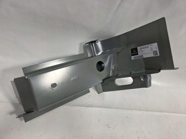MERCEDES VITO VIANO W639 639 onderste deurpost