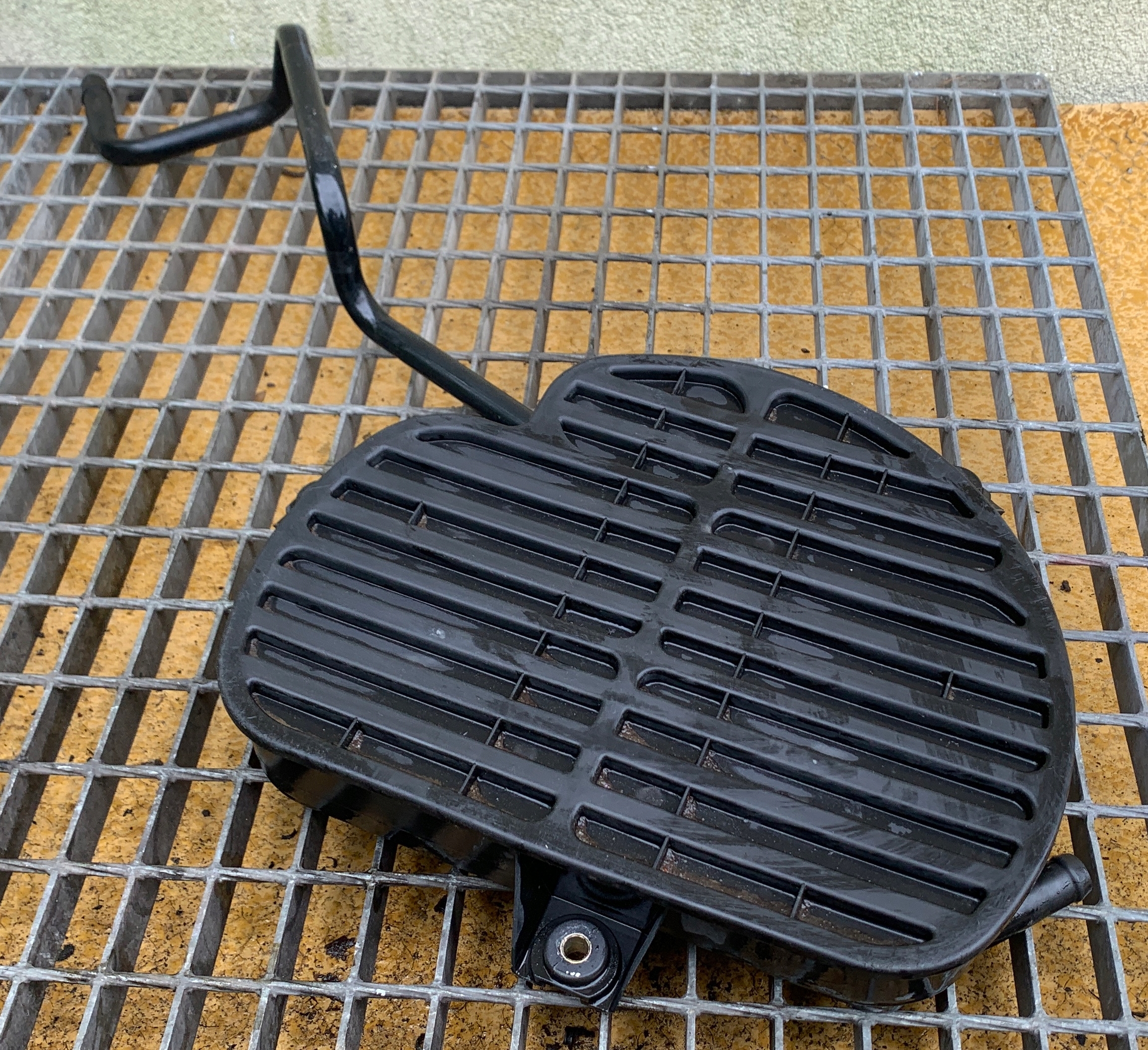 Aktivkohlefilter VW Passat B5 LIFT W8 4.0 3B7201803A image 2