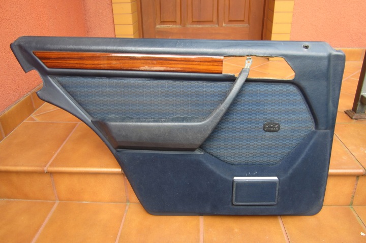 MERCEDES W124 124E 124 E panneau de porte droit gauche arrière garniture bleue
