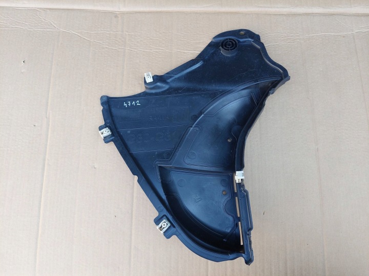 BMW 5 G30 G31 2020 Voorzijde links Voorspatbord 7478703