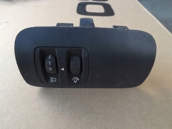 Renault Megane 2 II light switch adjuster dash blank 8200176081