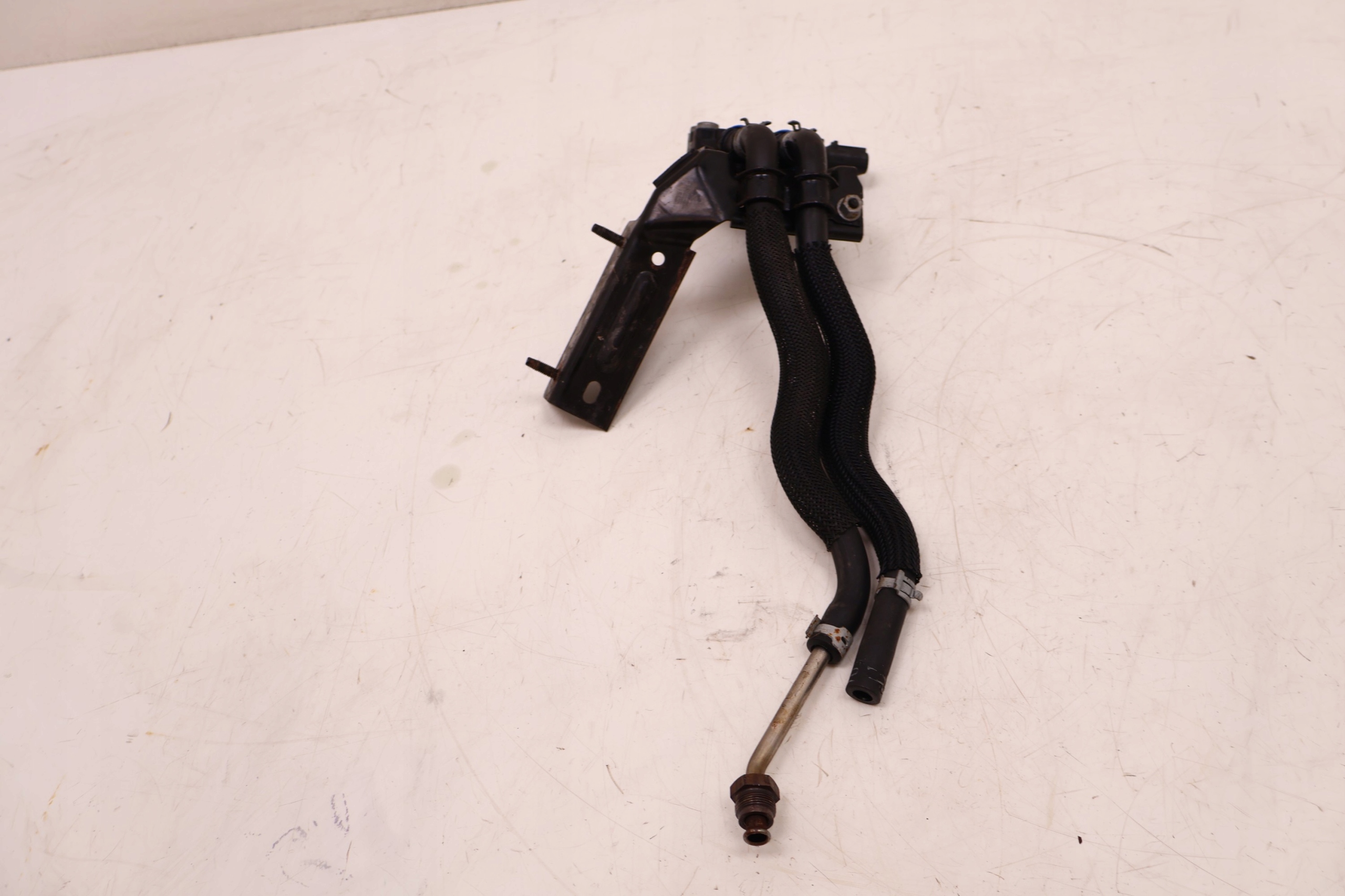 Jeep Wrangler JL 18- Exhaust Pressure Sensor Bracket 68456800AC, 68365062AA