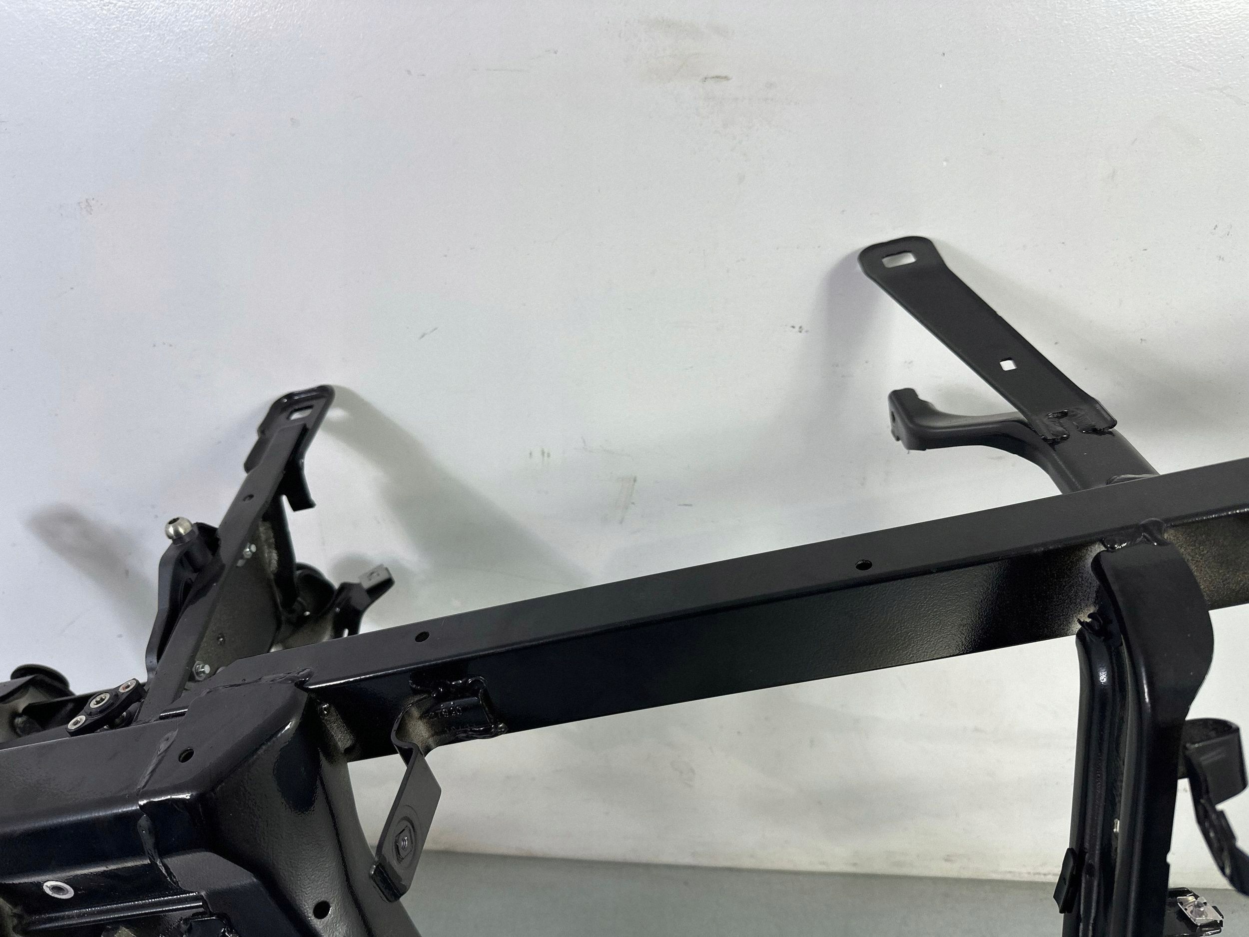 Audi OE 8W1857017C image 6