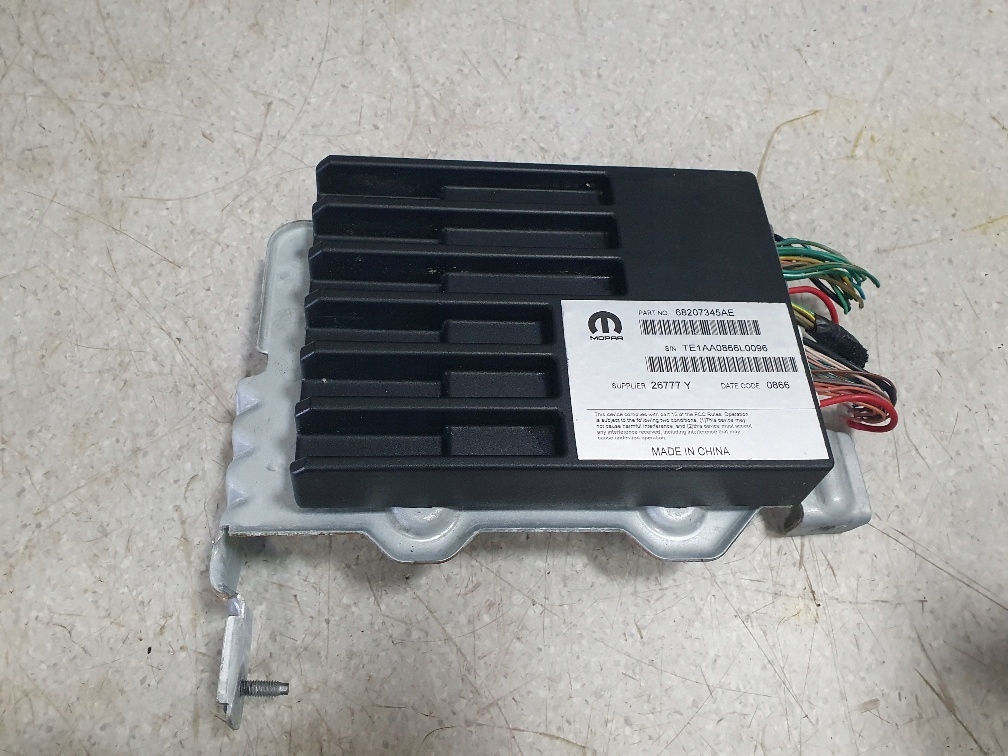 CHRYSLER PACIFICA 2016-20 REFORÇO 68207345AE image 2
