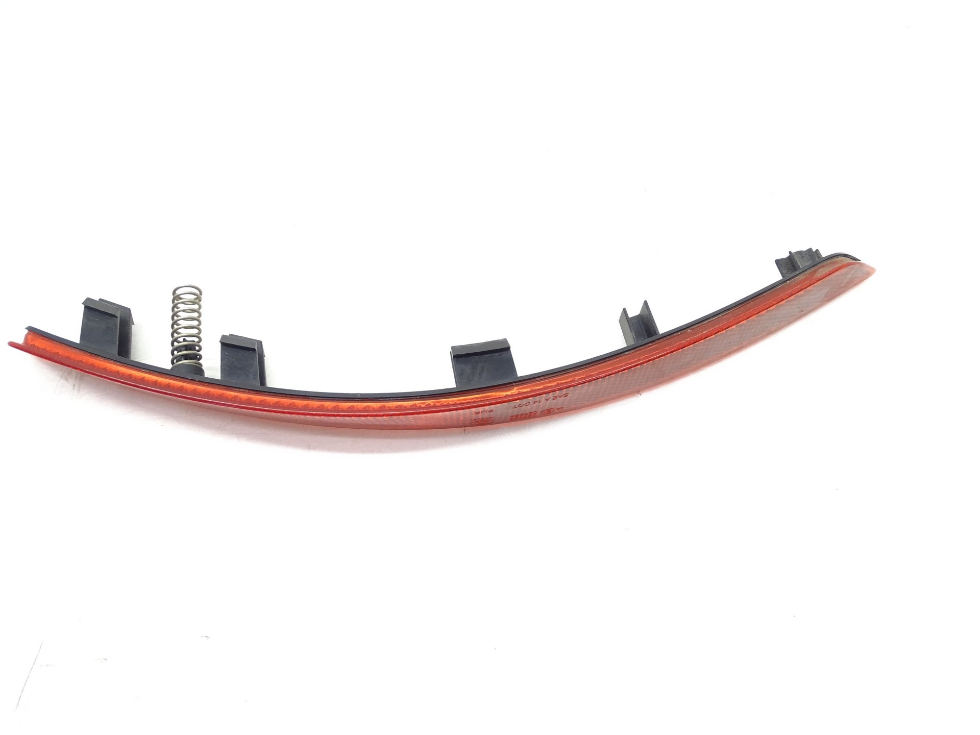 Puskurin heijastin vasen taka Audi OE 8W0945105C