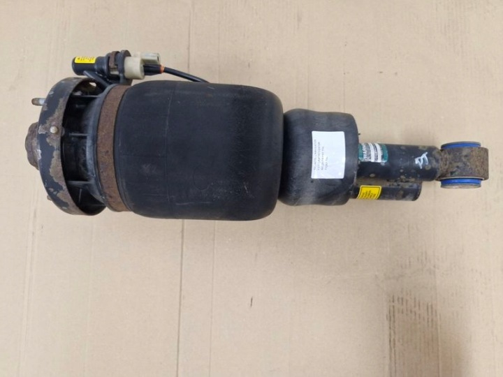 LINCOLN NAVIGATOR 2 II 5.4 ISKUNVAIMENTIMEN PALJE OIKEA TAKA 2L74-5A980-BG