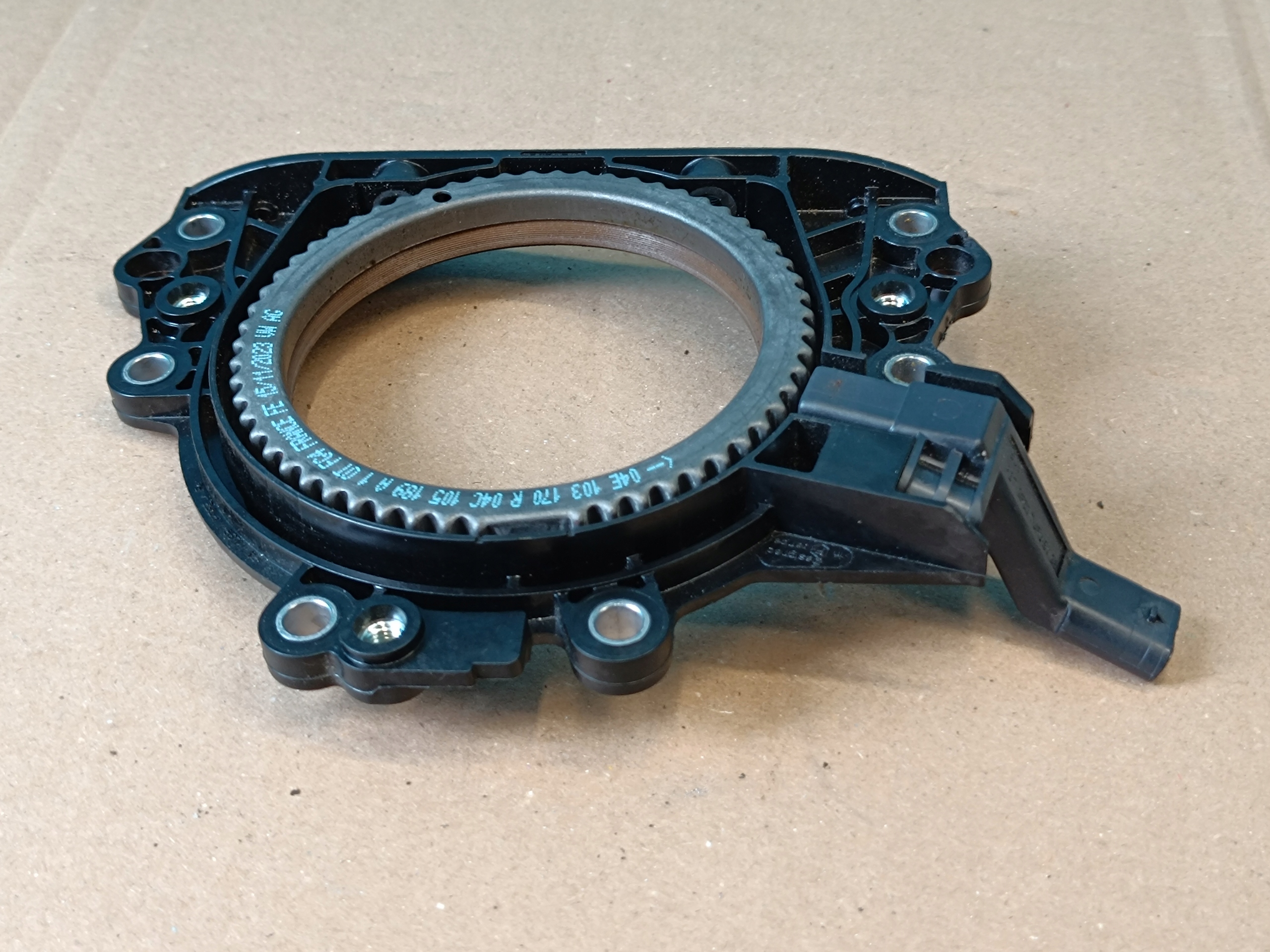 AUDI Q3 F3 SPORTBACK 1.4 TFSIe DGEA 24R Kurbelwellensensor-Dichtung 04E103170R image 5
