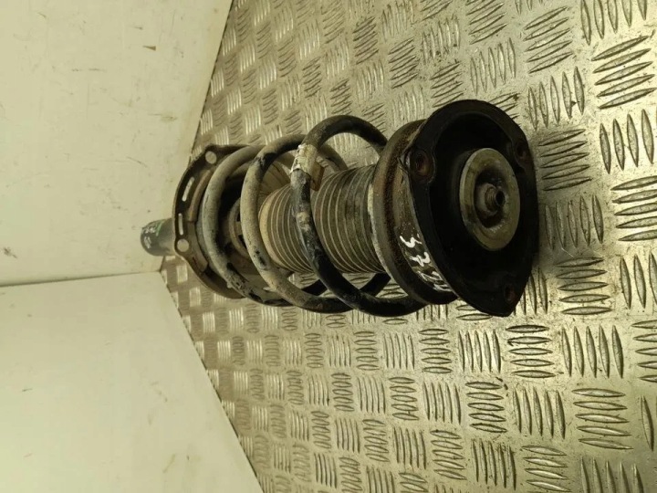Front Right Shock Absorber VW Caddy V (SBB, SBJ) 5R3413031H 30696499 2.0L