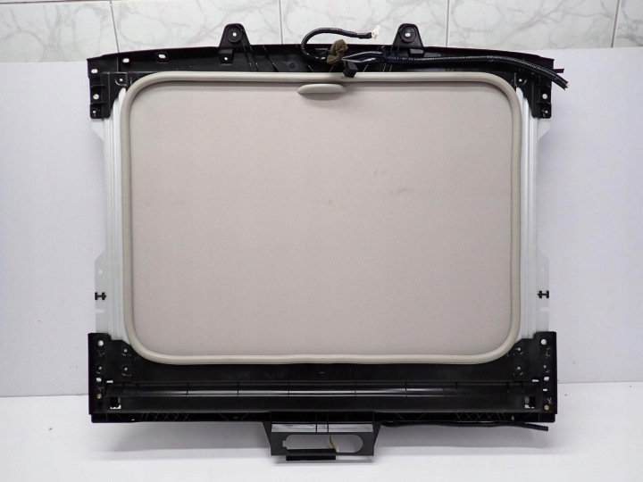 Panoramic Sunroof Roller Blind OEM 10026049D00 Nissan Note II E12 14R
