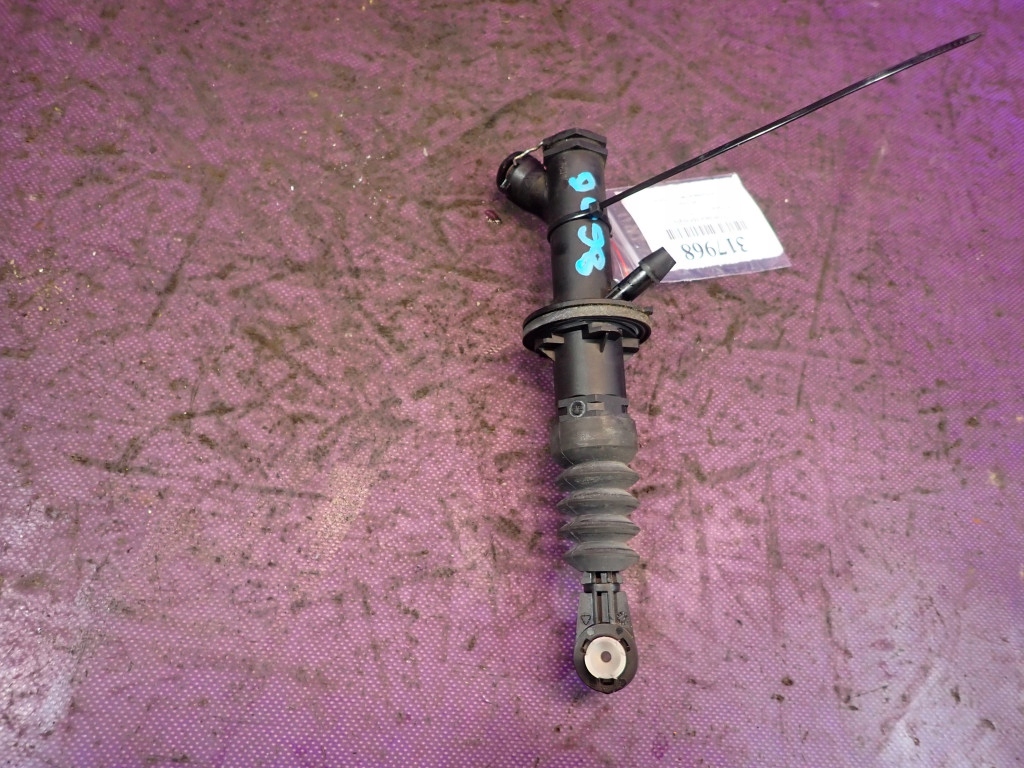 Pompko koppeling Renault Clio III 3 8200436139D image 2