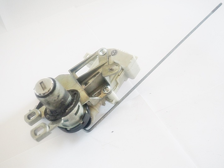 SEAT TOLEDO II 2 sloten actuator kofferbak