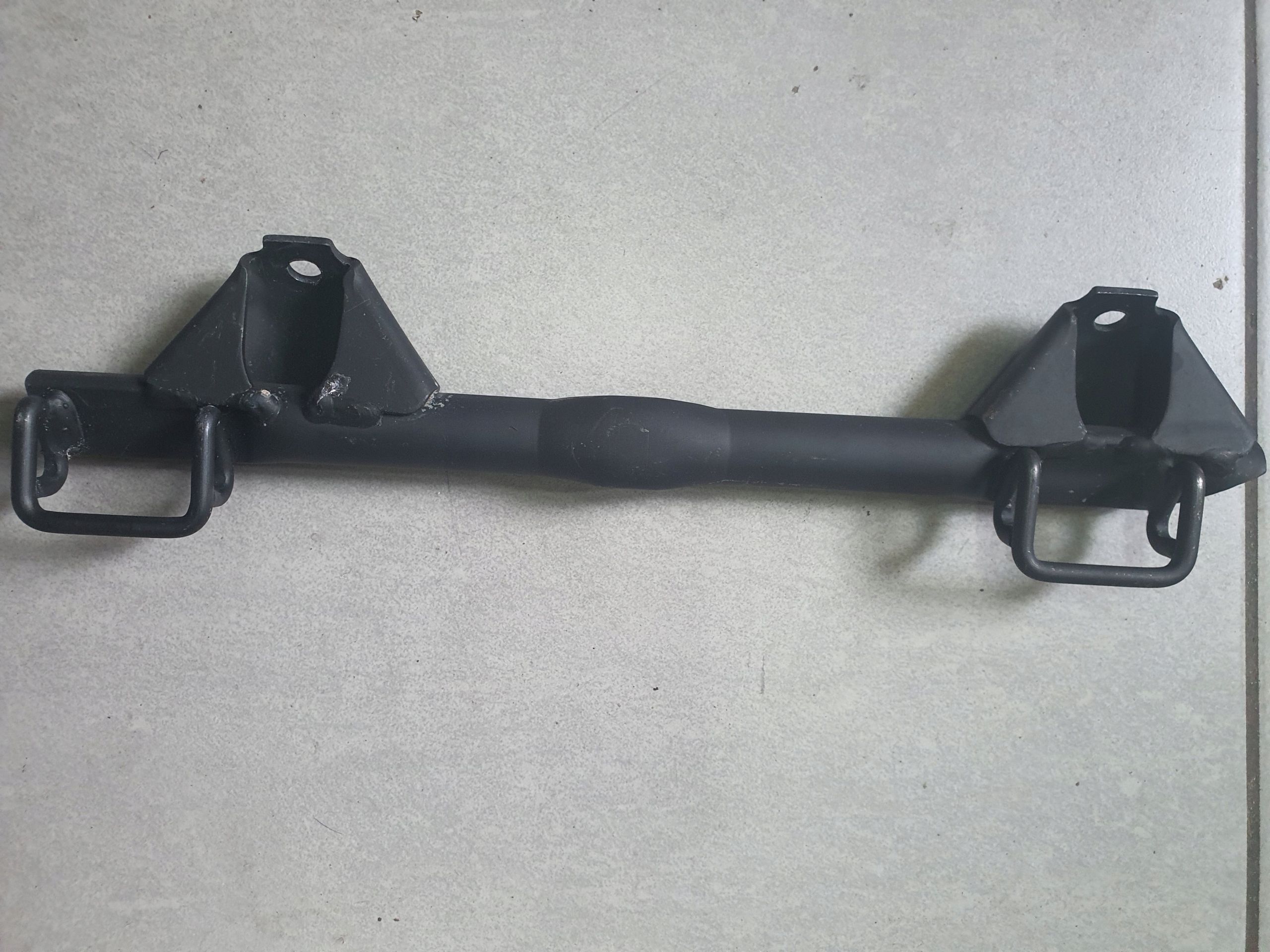 Audi A4 B5 istuimen kiinnike oikea taka ISOFIX!!! 8D0813546A image 2