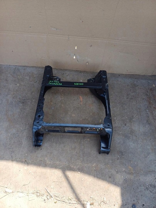 Stoel frame Citroen Nemo Fiorino Bipper Y443553