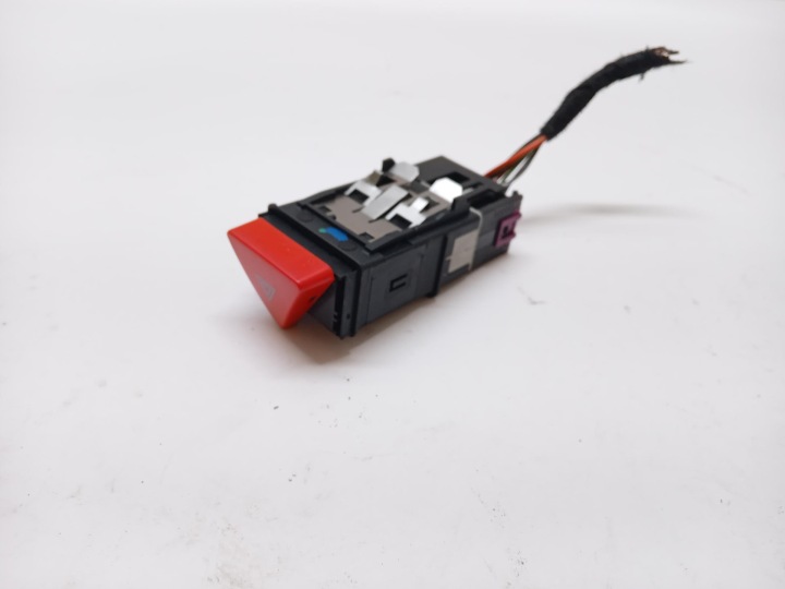Hazard Light Switch Volkswagen Polo 6N0 953 235