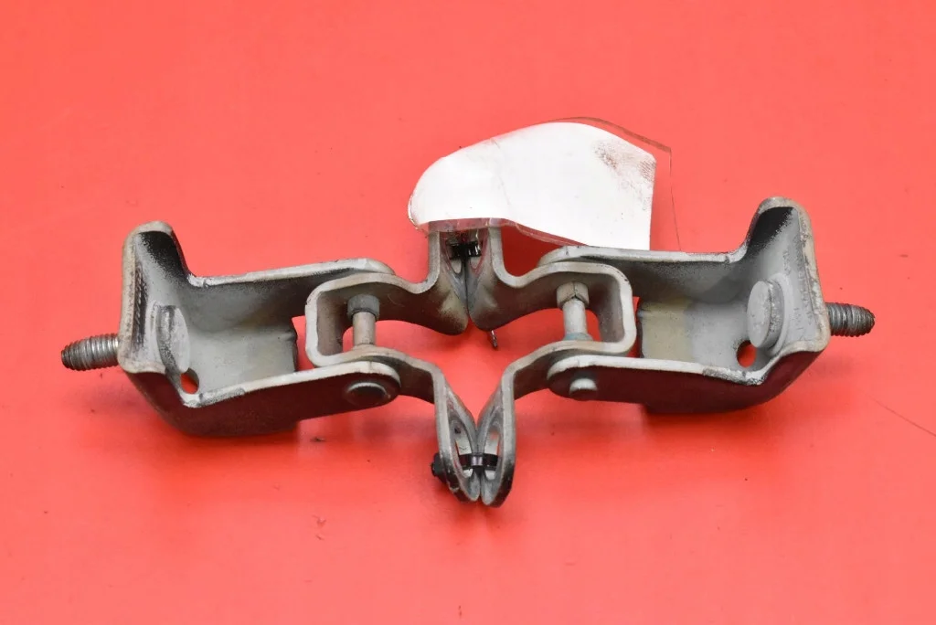 Citroen C3 Picasso Trunk Lid Hinge Used