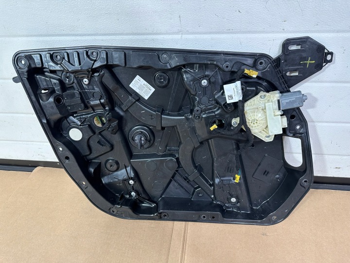 Raamheffer links voor, mechanisme Mercedes C-klasse W205 DES