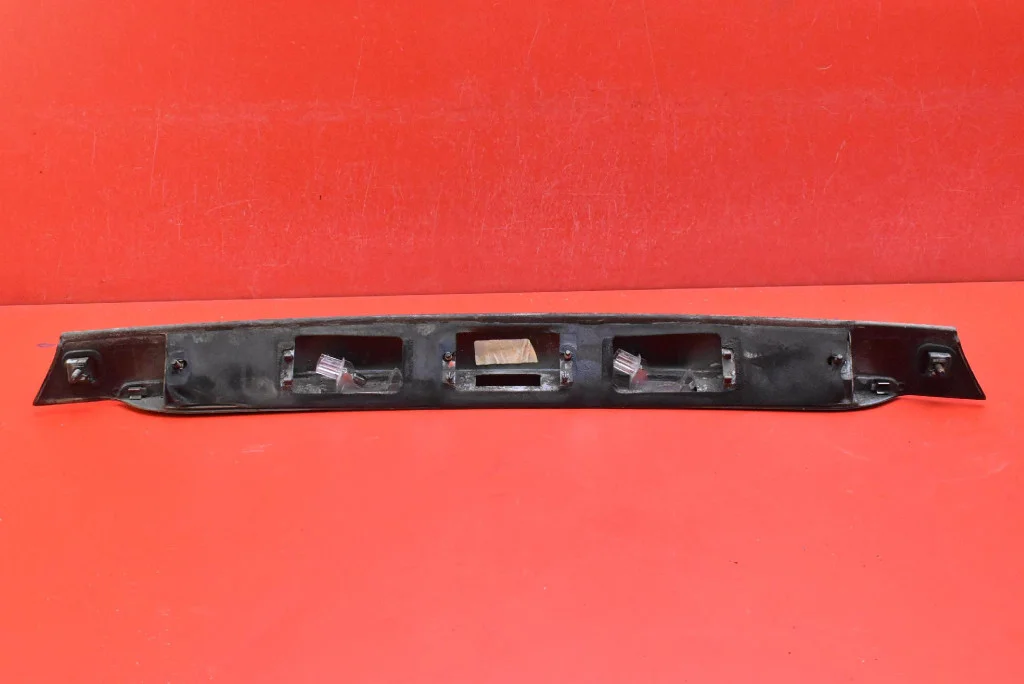 Rückleuchte Schwarz Chrom 848100022R Renault Fluence image 3