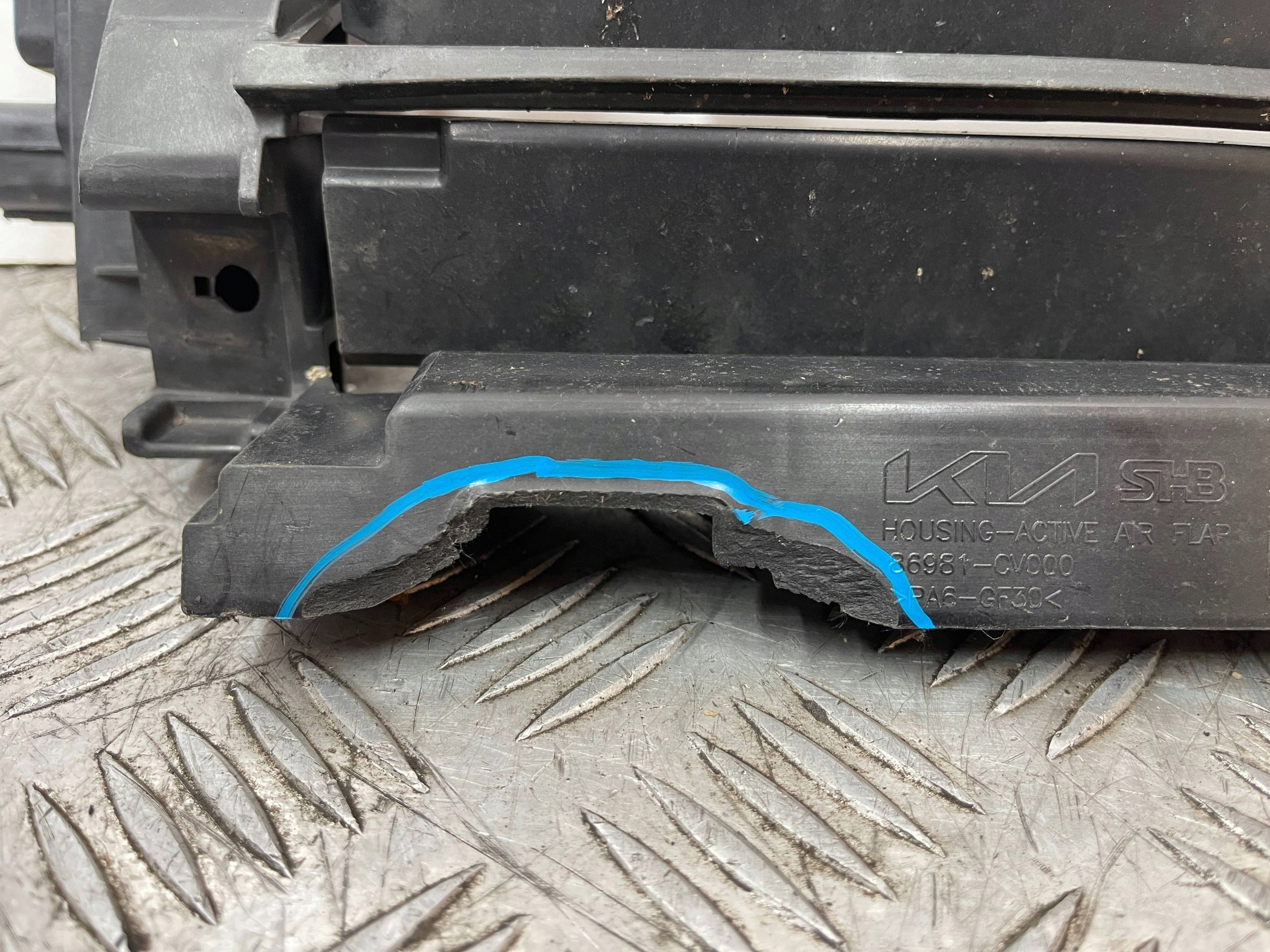 Toma de aire persiana izquierda KIA EV6 21-