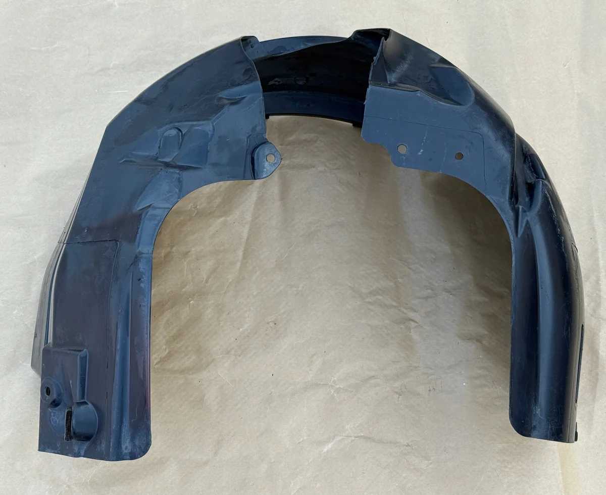 Ford Fiesta 2008-2012 etulokasuoja vasen image 3